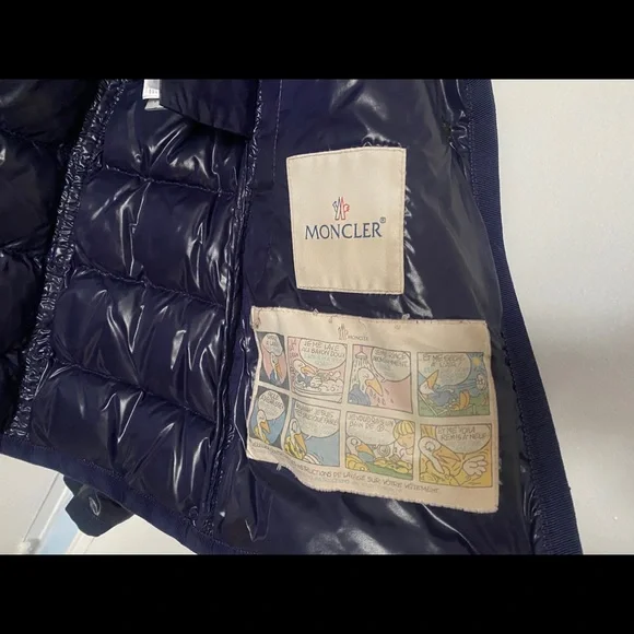 Moncler Navy Blue Puffer Jacket with Fur Trim - Picture 9 of 13